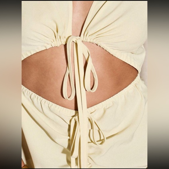 Butter yellow pale cutout tie front maxi dress - Picture 6 of 7